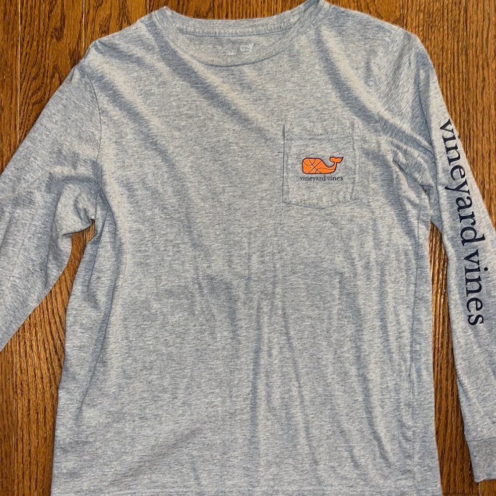 Vineyard Vines Basketball Long Sleeve Top